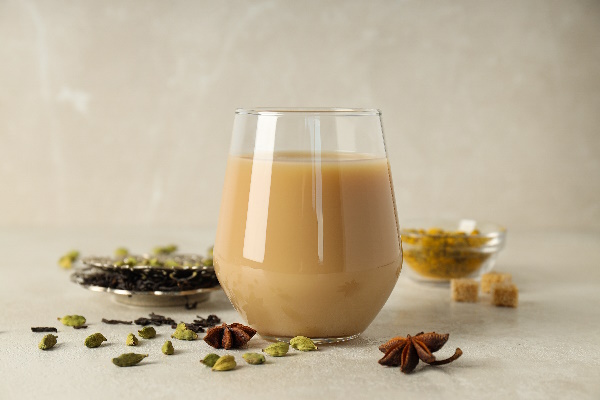 How to Make a Perfect Chai Latte at Home: Recipe, Ingredients and Tips