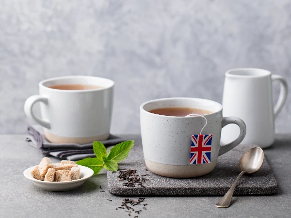 The ultimate guide to english breakfast tea: history, brewing, and benefits