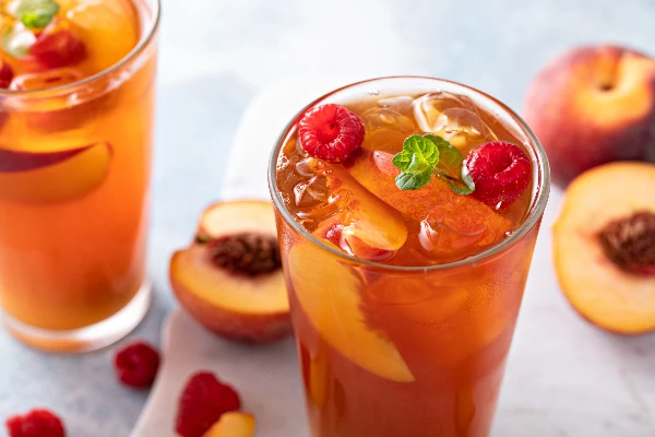 The ultimate guide to making refreshing peach iced tea